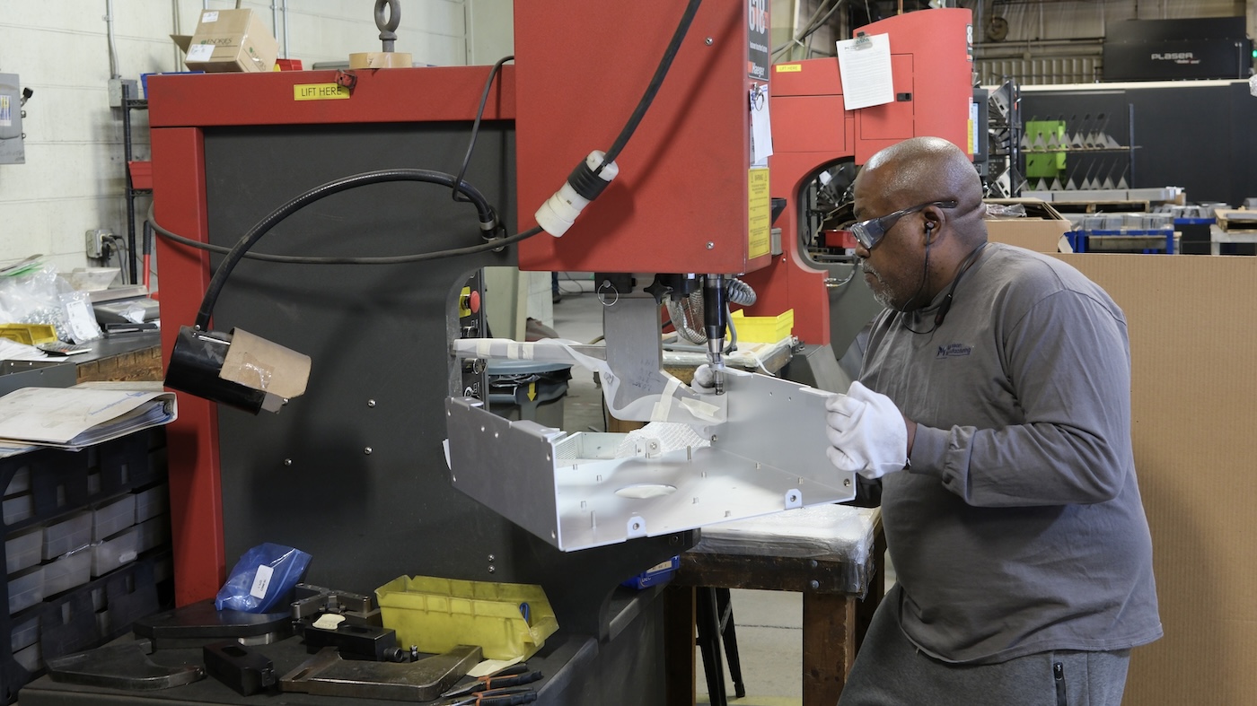 Featured image for “The Hidden Cost of Too Many Suppliers: How Handoffs Create Risk in Manufacturing Projects”